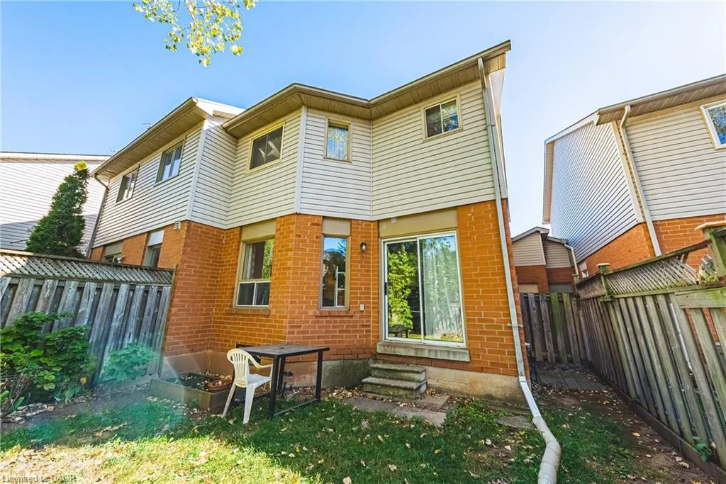 487 Taylor Crescent