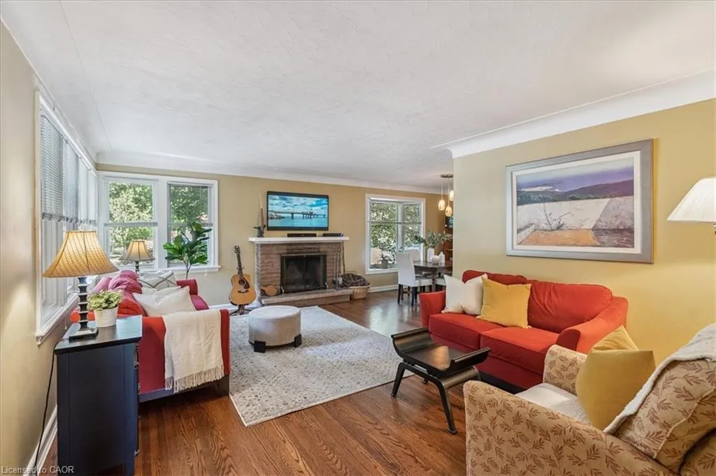 1424 Alfred Crescent
