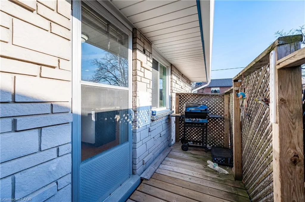 195 Village Road, #UPPER