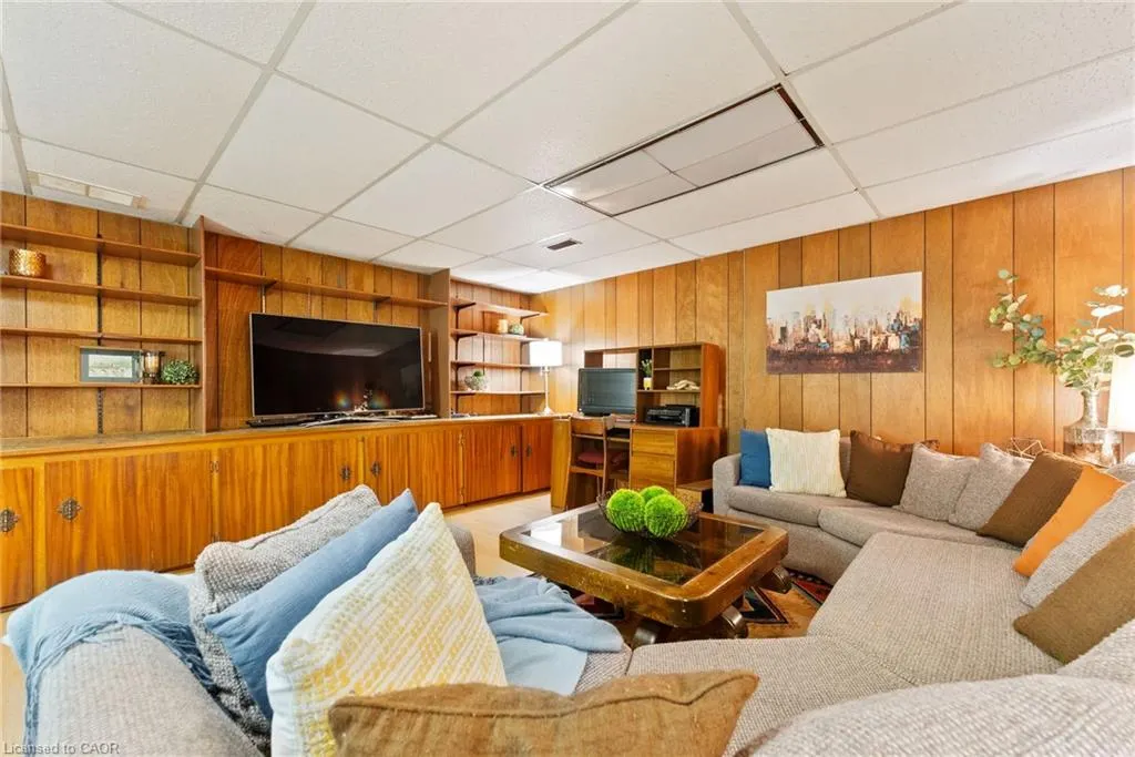 104 Berkindale Drive
