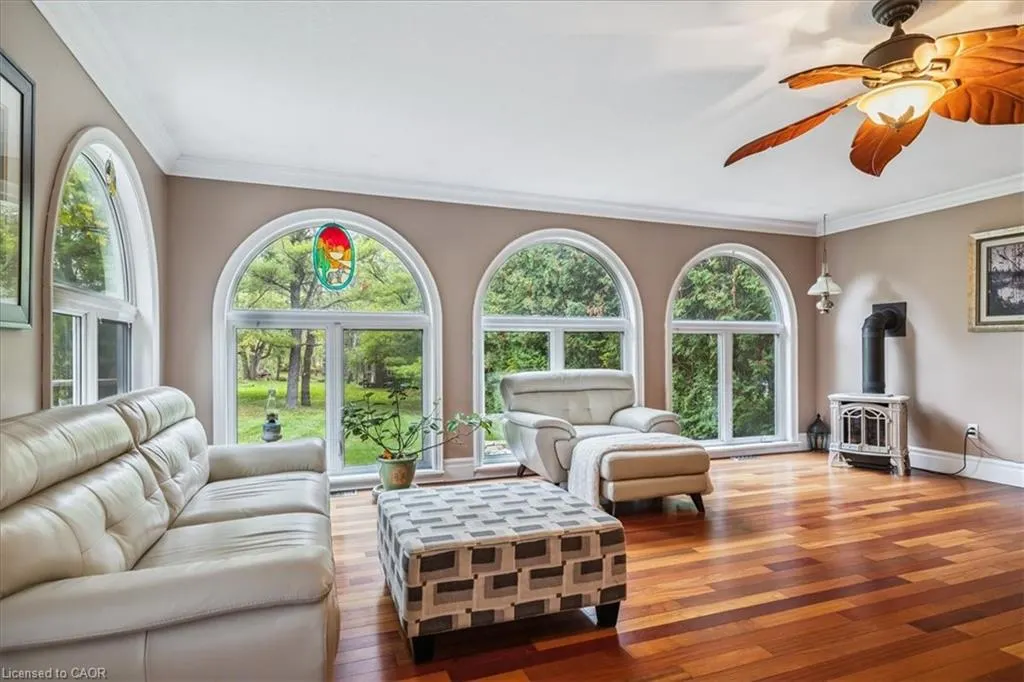 976 Garden Lane