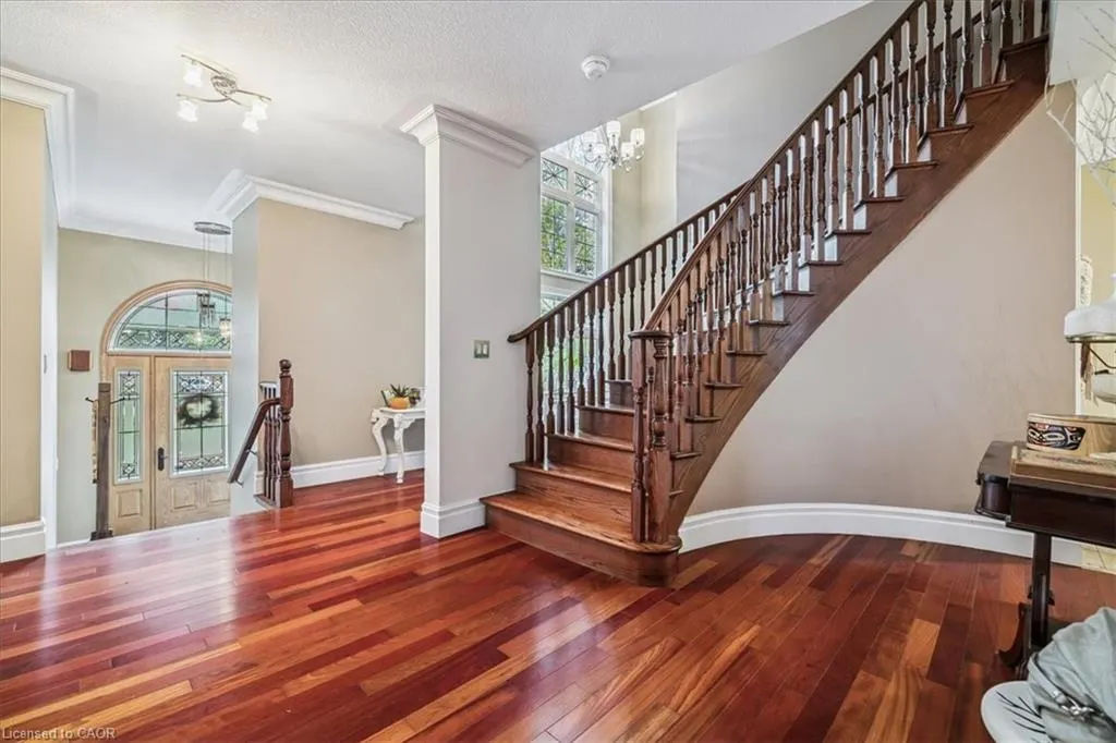 976 Garden Lane