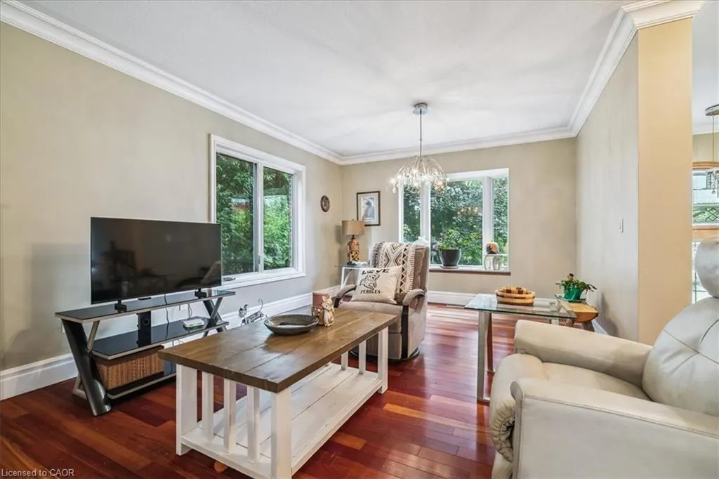 976 Garden Lane