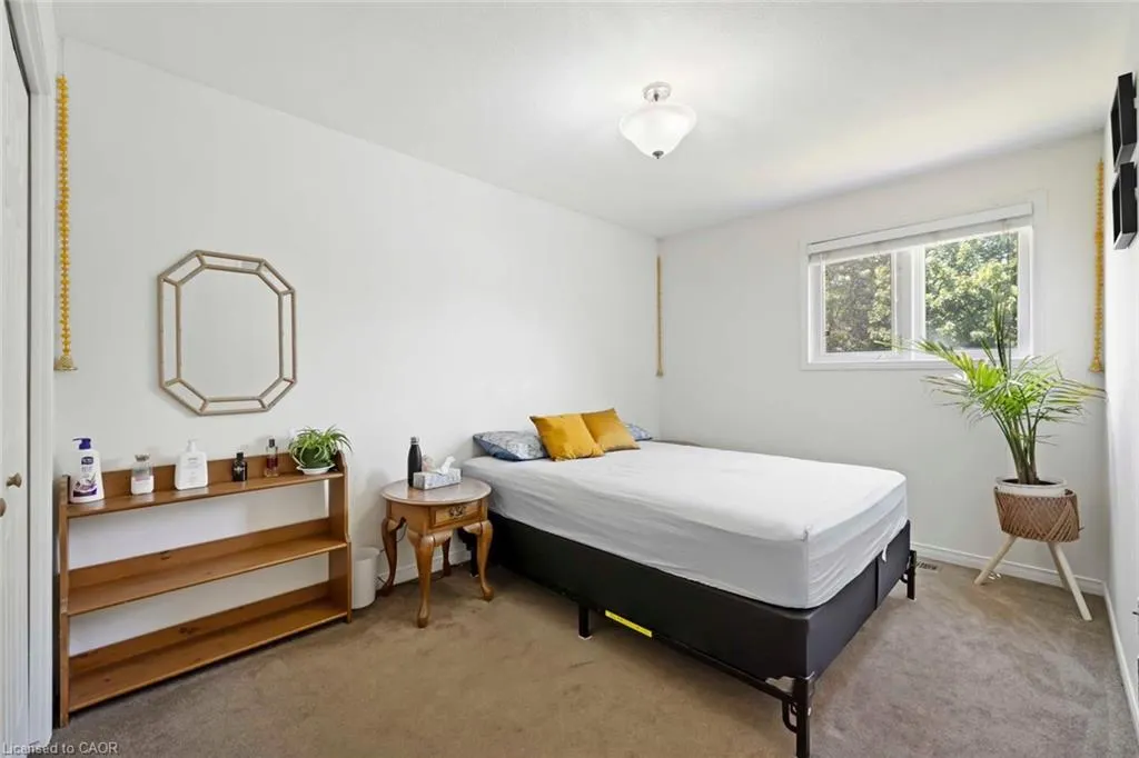9 Lakeshore Road, #2