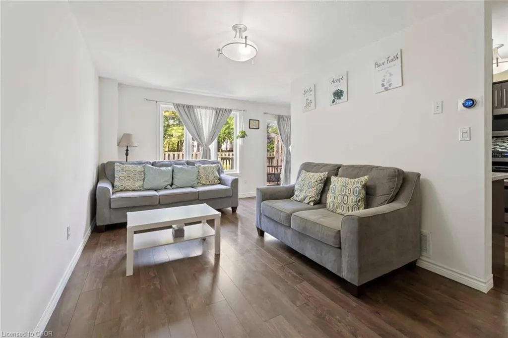 9 Lakeshore Road, #2