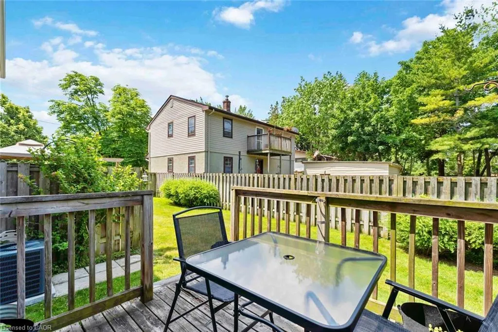 9 Lakeshore Road, #2