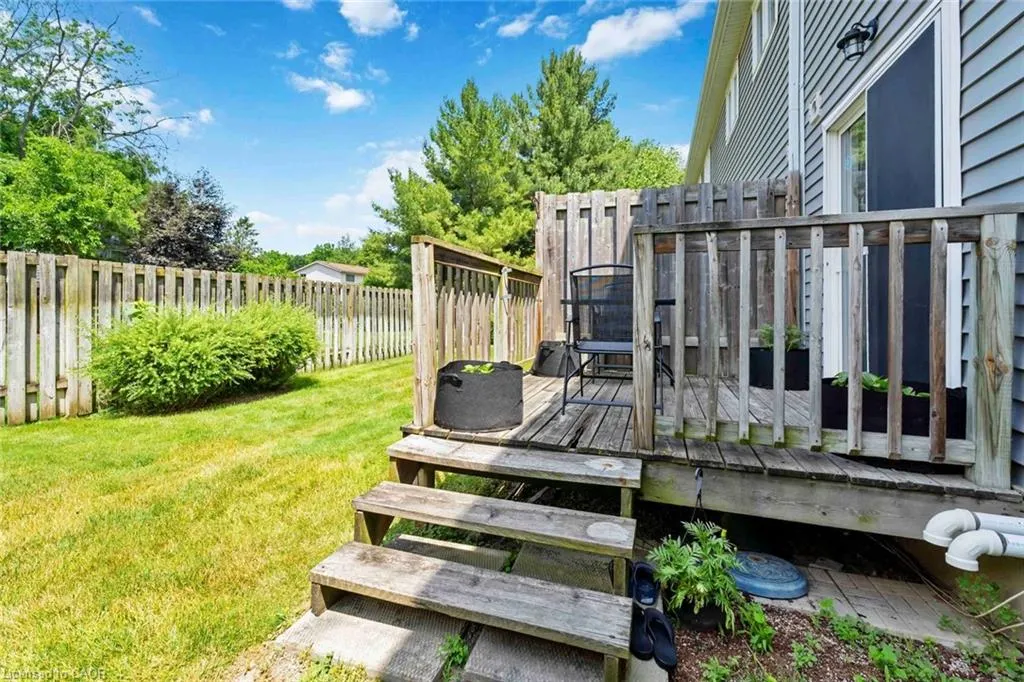 9 Lakeshore Road, #2