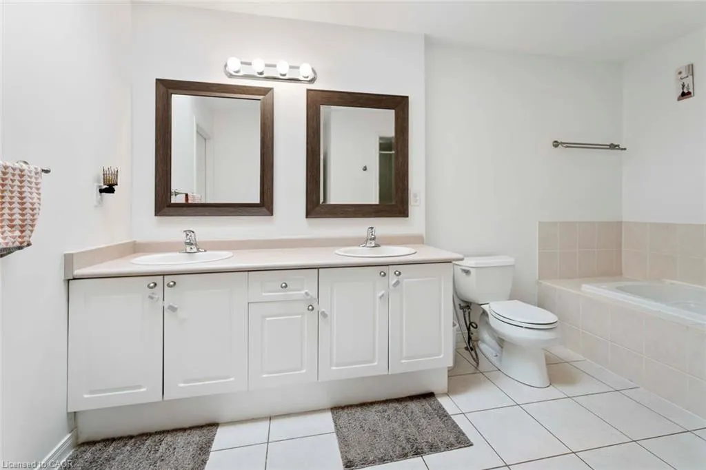 9 Lakeshore Road, #2