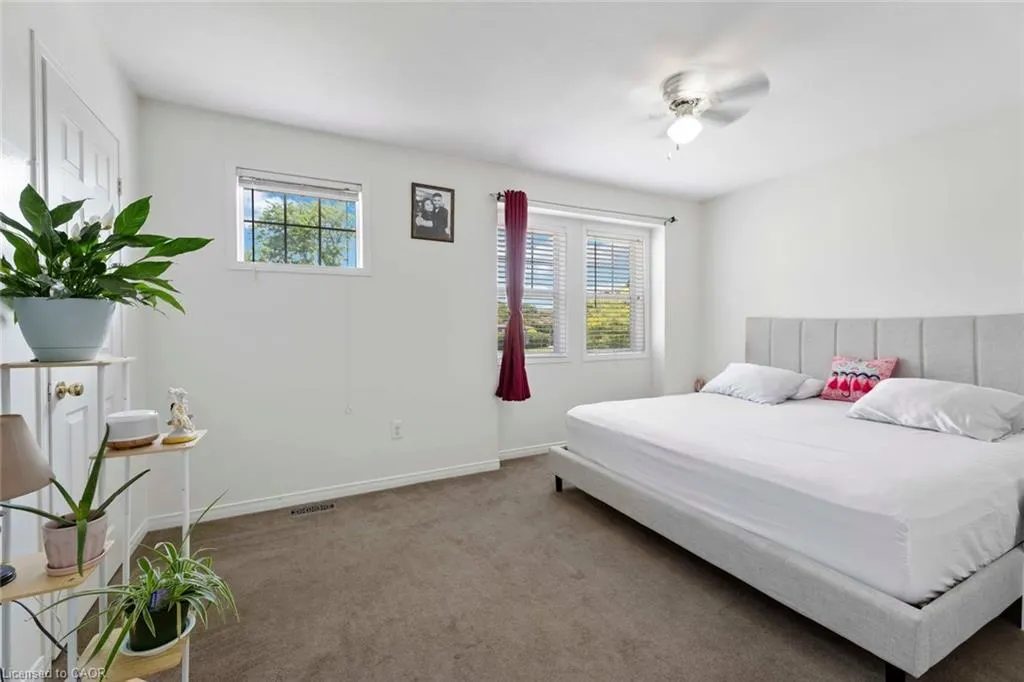 9 Lakeshore Road, #2