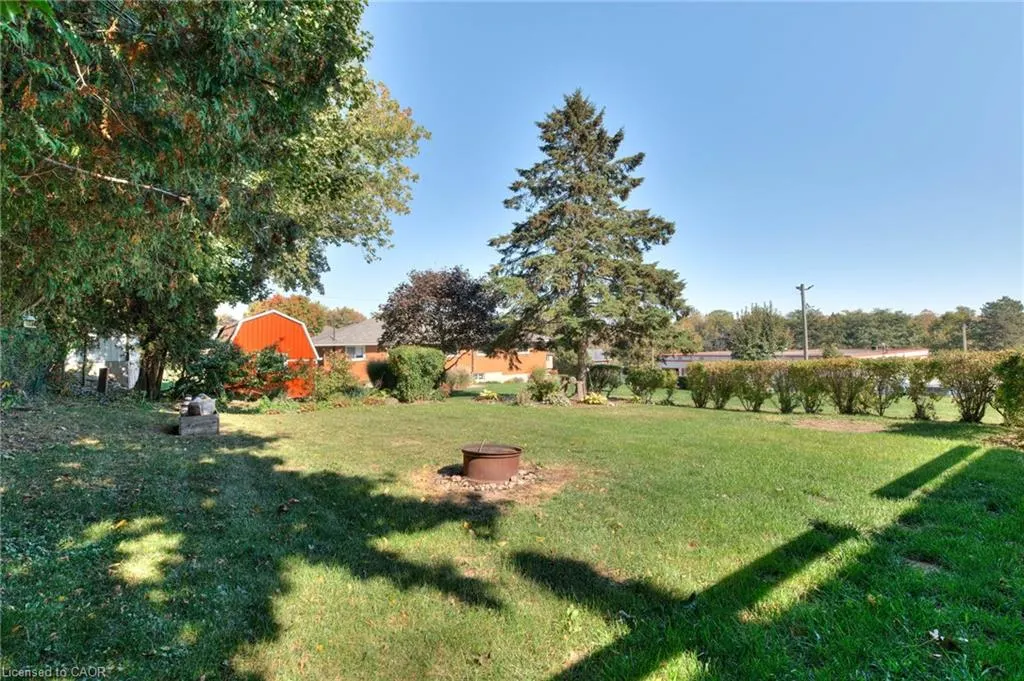 21 Huron Road