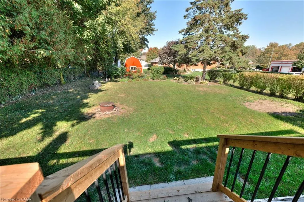 21 Huron Road