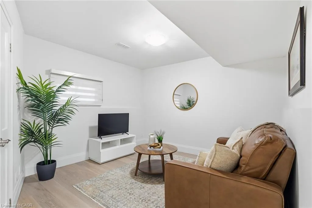 1357 Ontario Street, #23