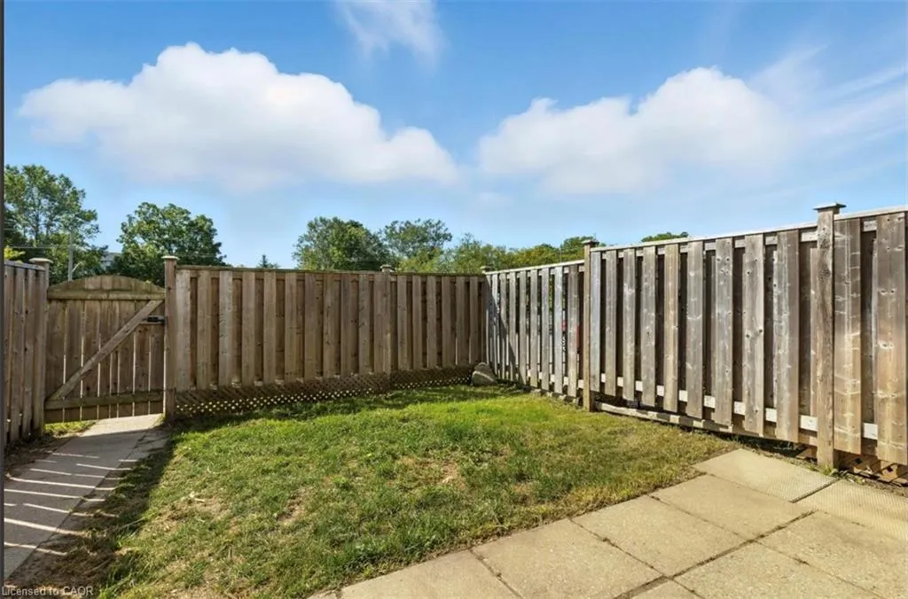 11 Grand River Boulevard, #29
