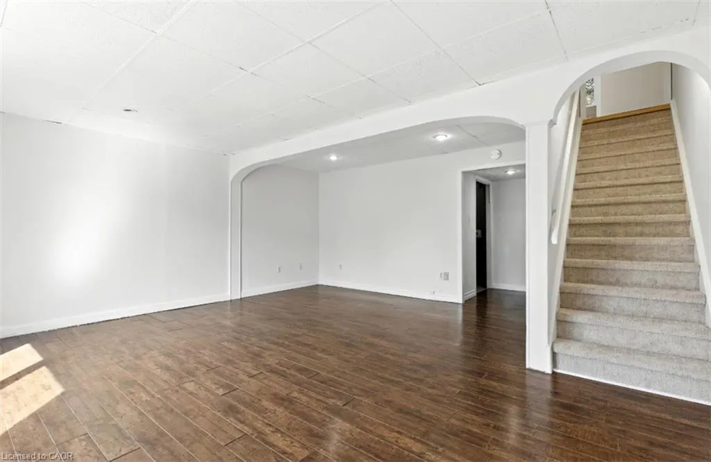11 Grand River Boulevard, #29