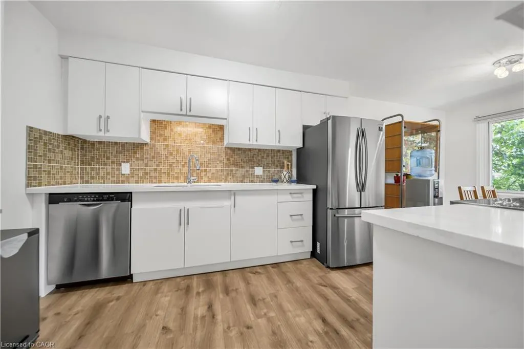78 Borden Parkway, #11
