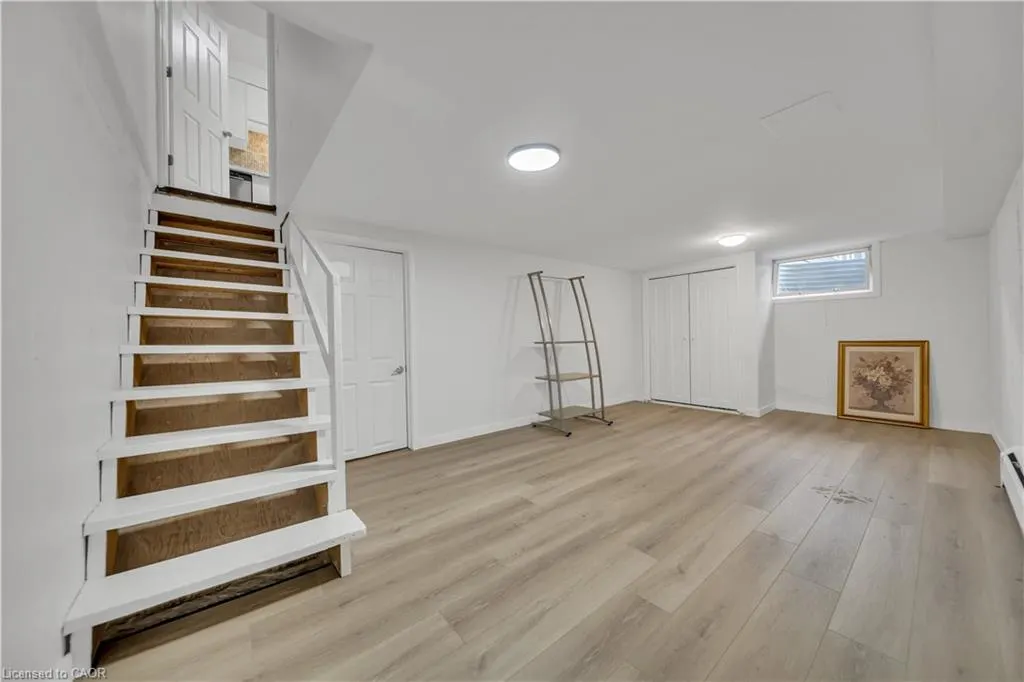78 Borden Parkway, #11