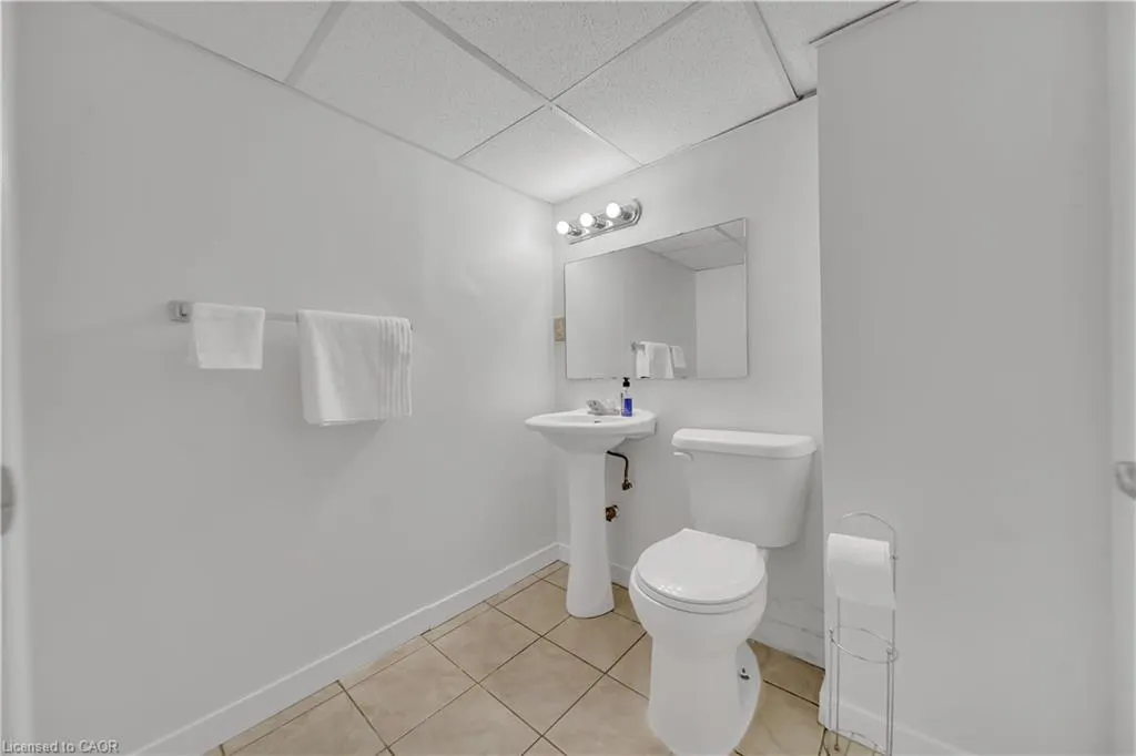 78 Borden Parkway, #11