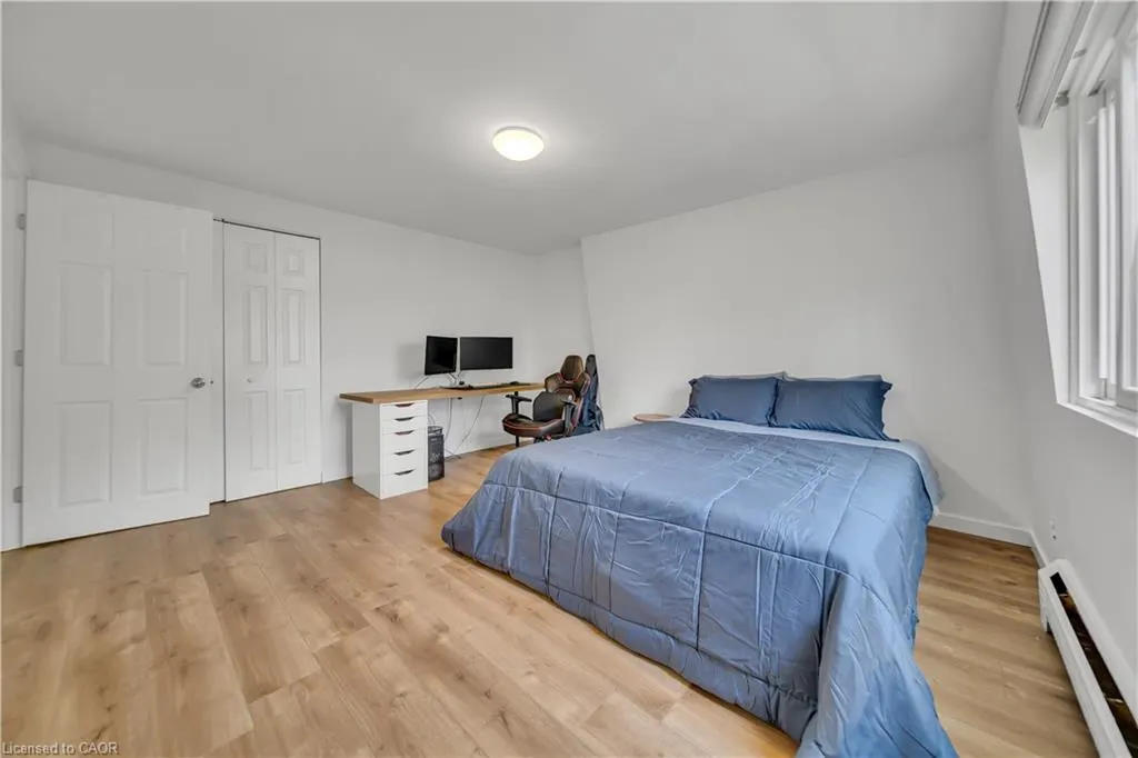 78 Borden Parkway, #11