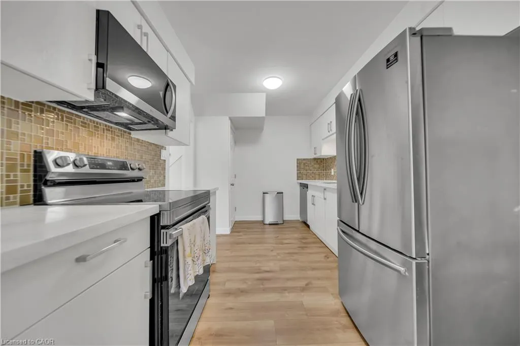78 Borden Parkway, #11