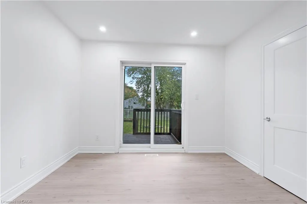 210 Mackan Street