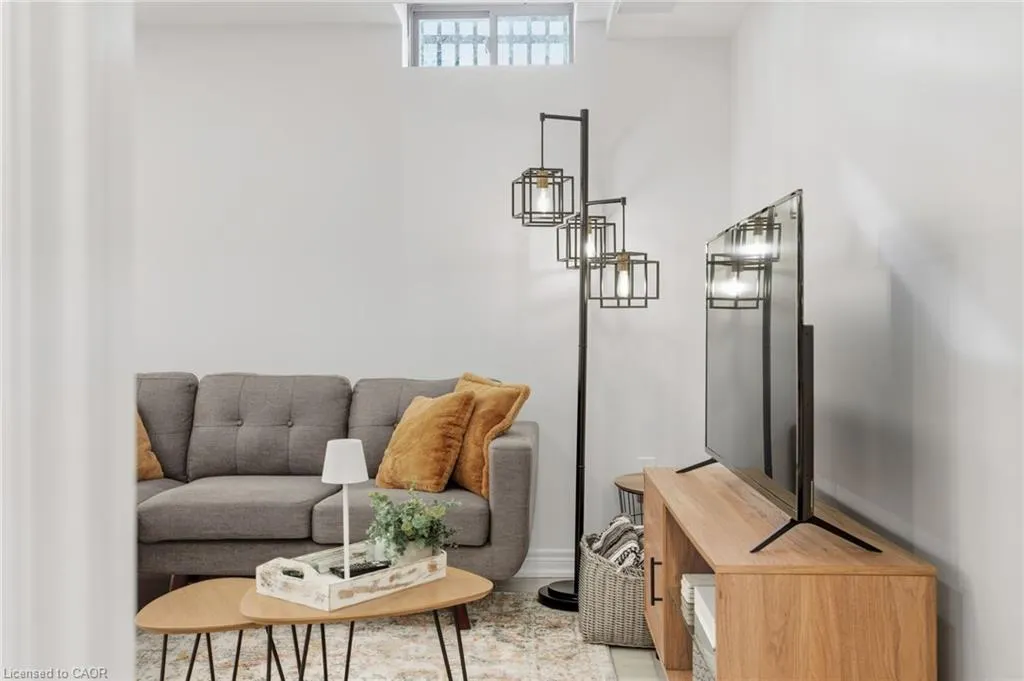 541 Winston Road, #85