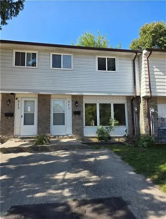 511 Parkview Crescent