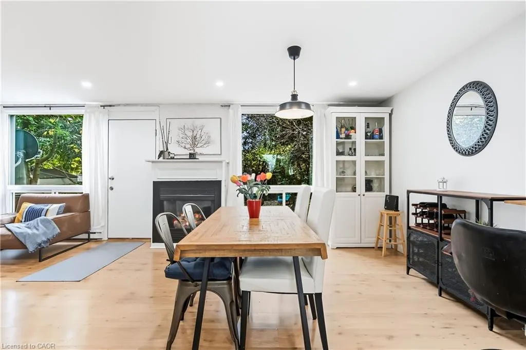 25 Britten Close, #B56