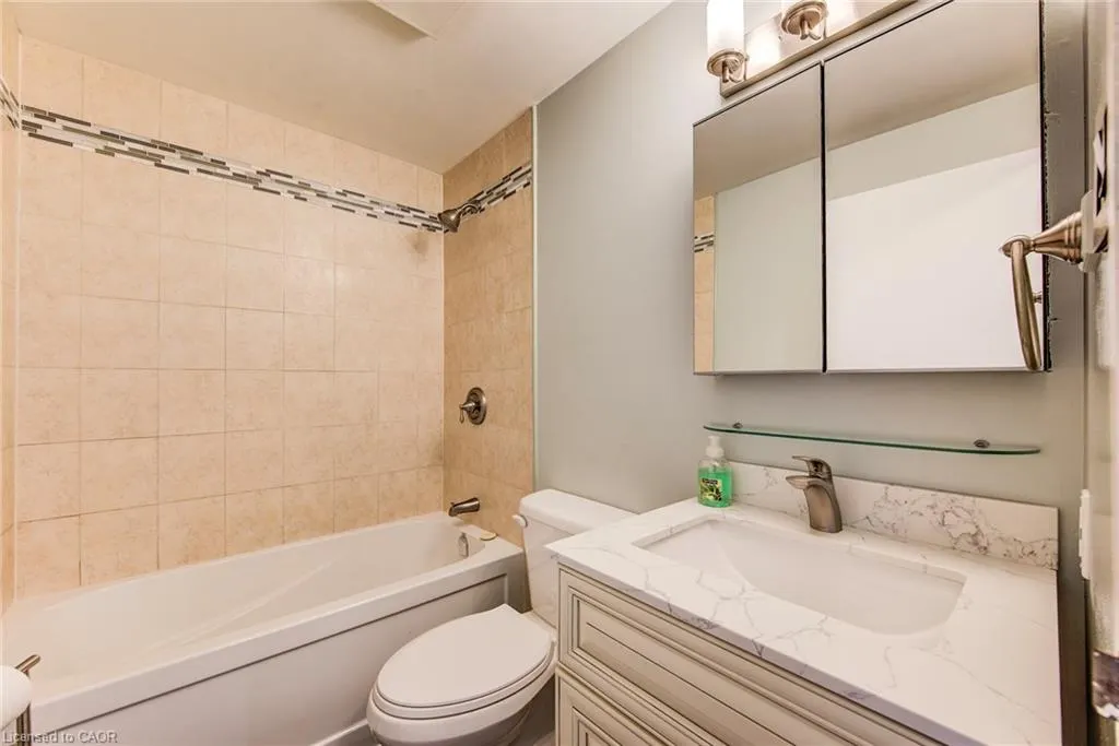 55 Green Valley Drive, #811