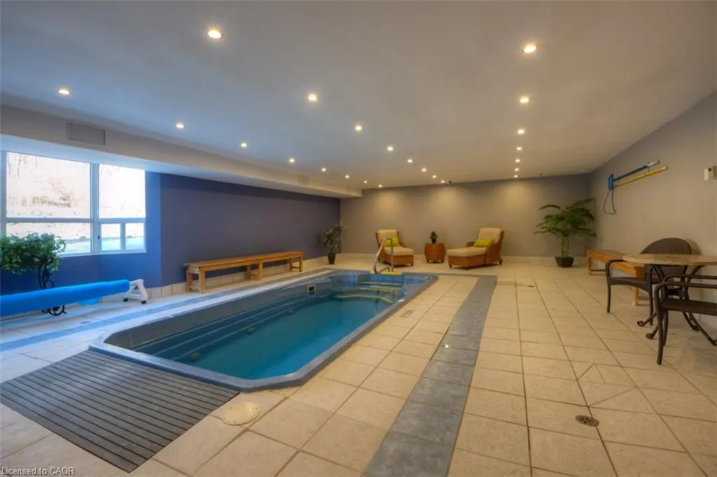 55 Green Valley Drive, #811