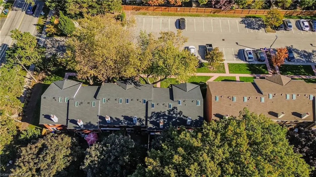 2390 Woodward Avenue, #5