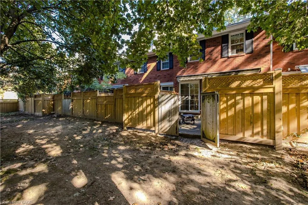 2390 Woodward Avenue, #5