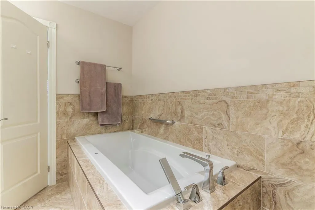 71 Beasley Crescent, #16