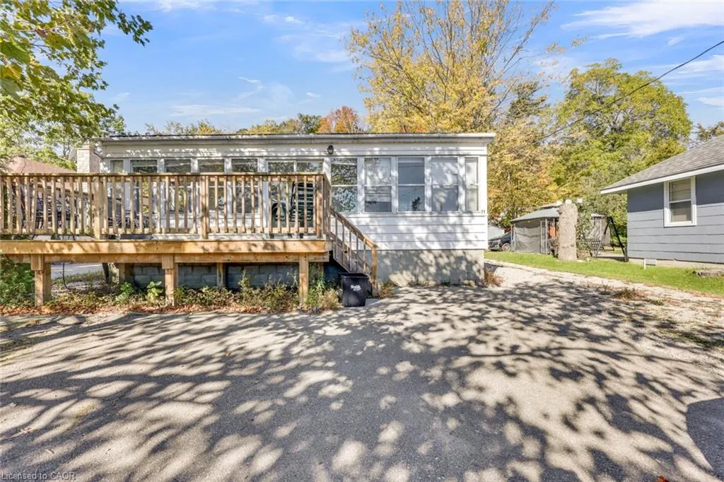 11 Snooks Drive
