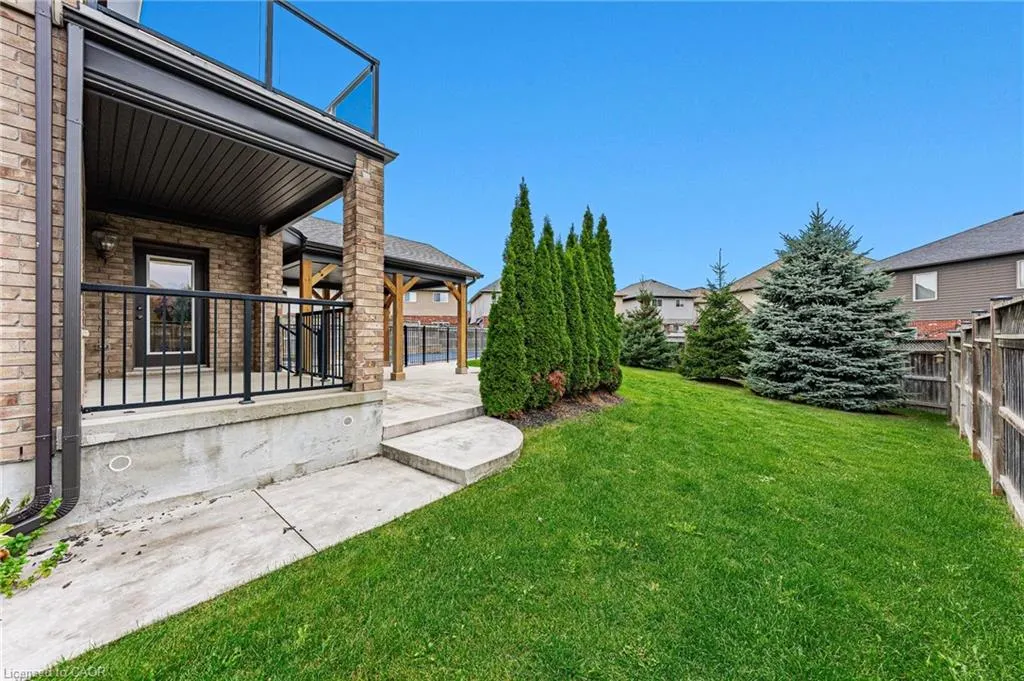 261 Watervale Crescent