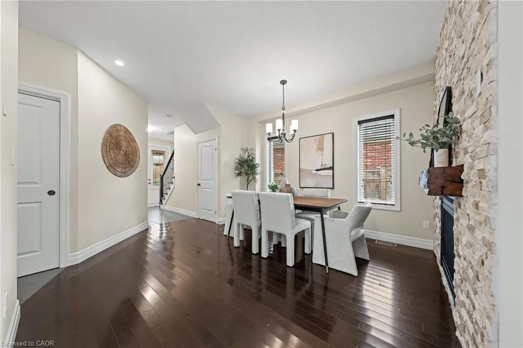 261 Watervale Crescent