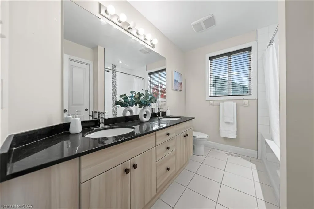261 Watervale Crescent