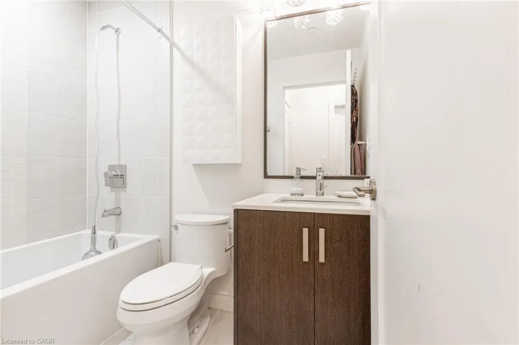 1575 Lakeshore Road W, #161