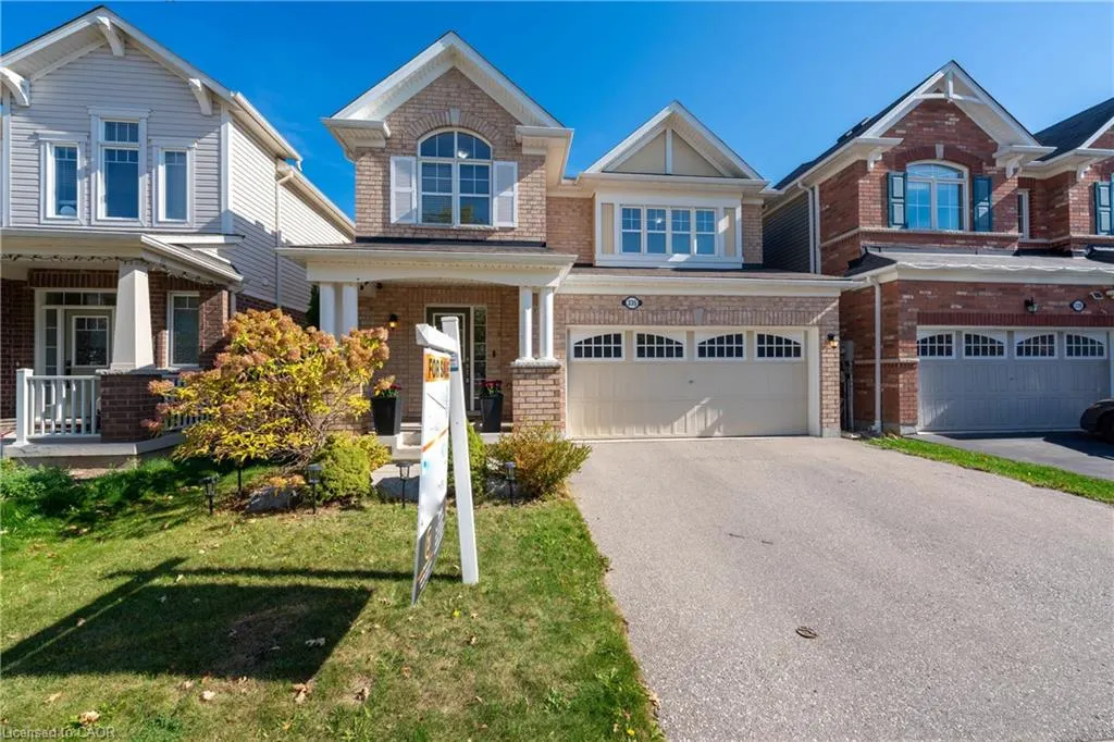 335 Falling Green Crescent