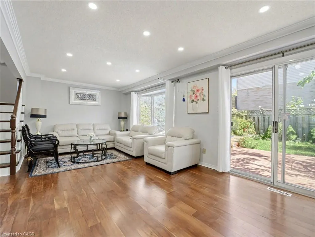 635 Rexford Drive