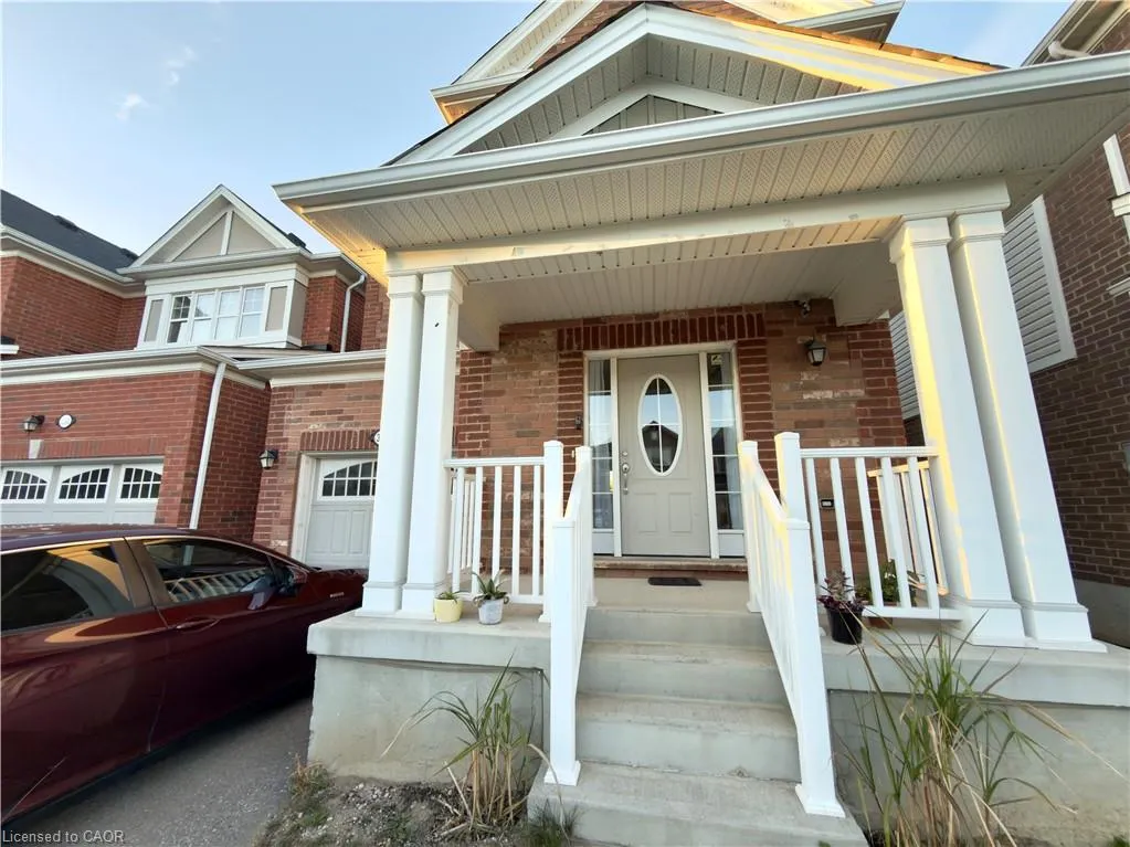 386 Grovehill Crescent, #Main floor