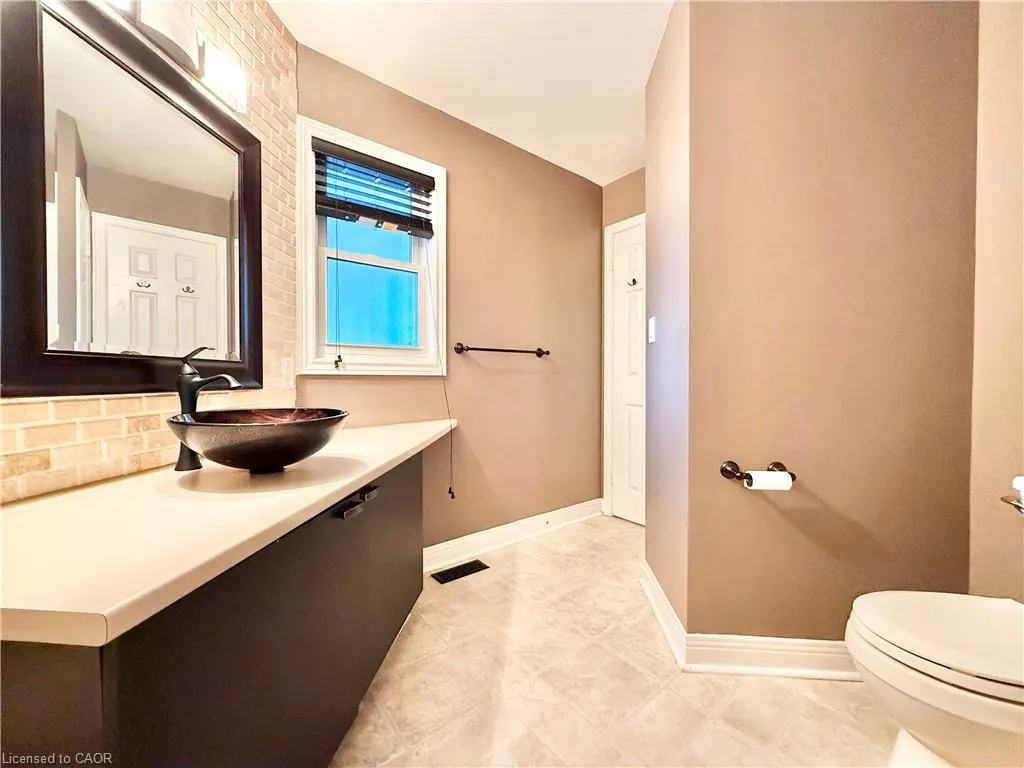 1220 Thorpe Road, #214