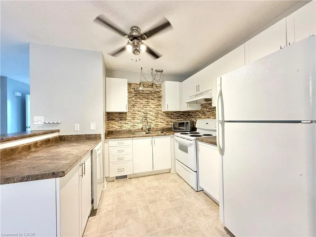 1220 Thorpe Road, #214