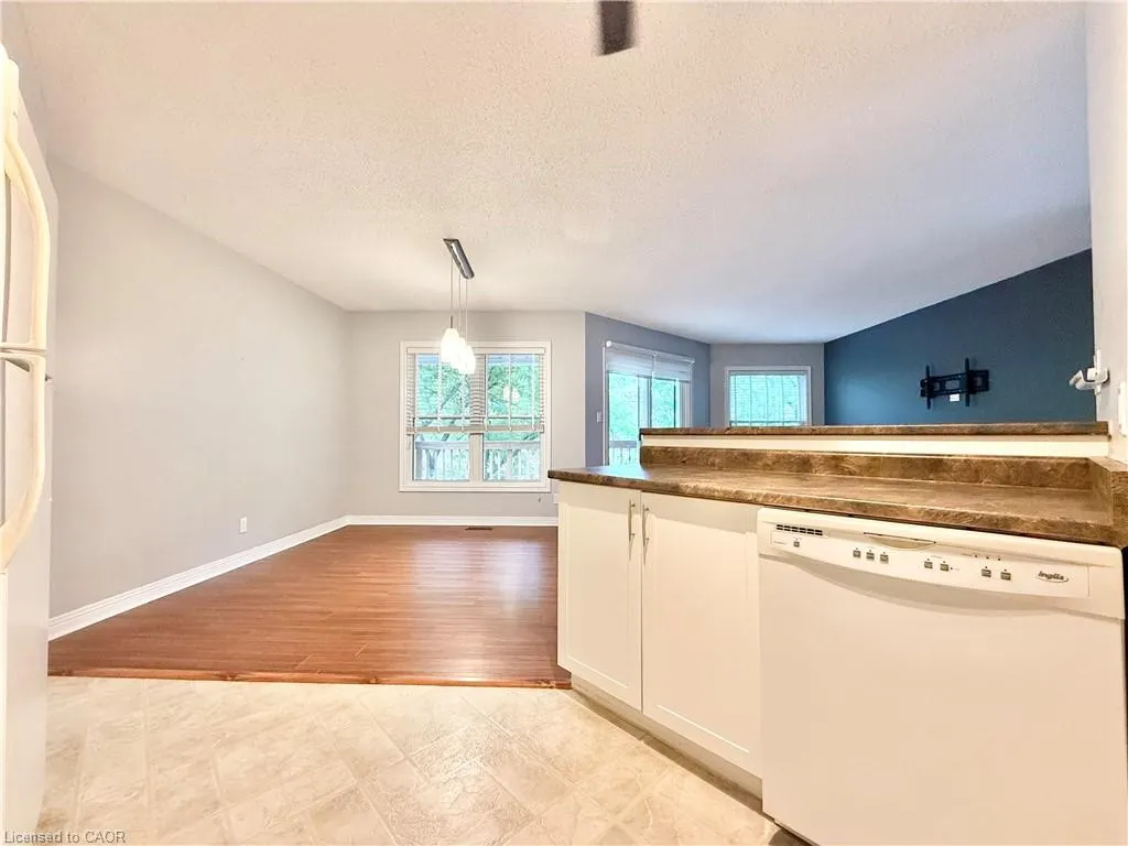 1220 Thorpe Road, #214