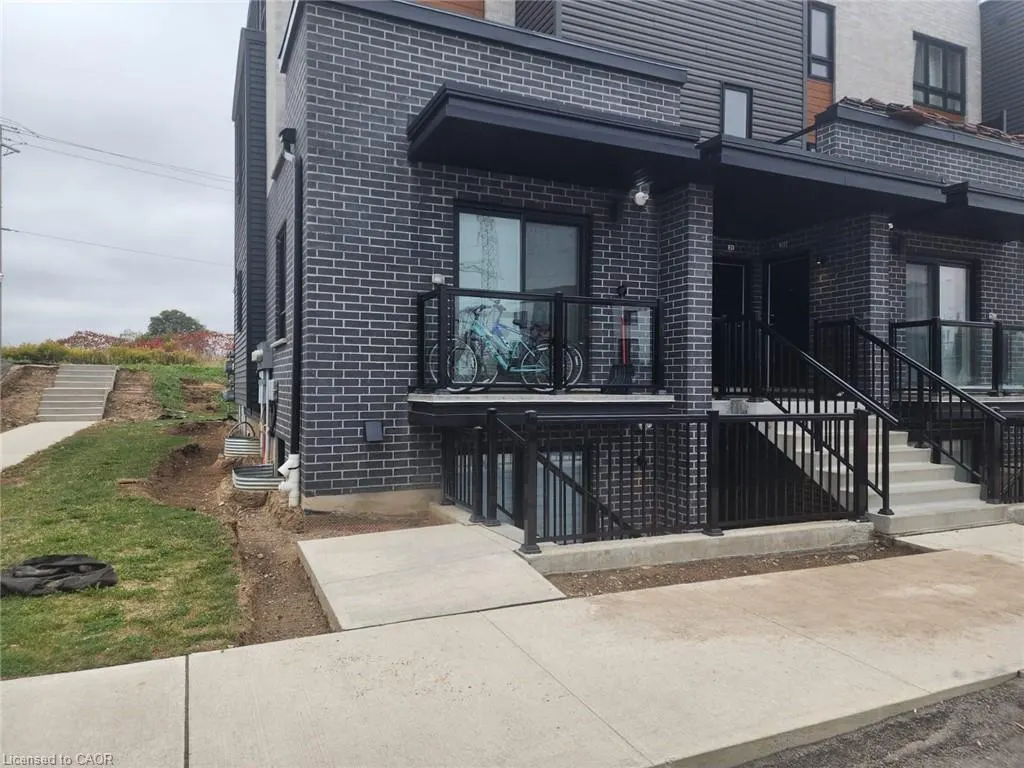 235 Chapel Hill Drive, #33