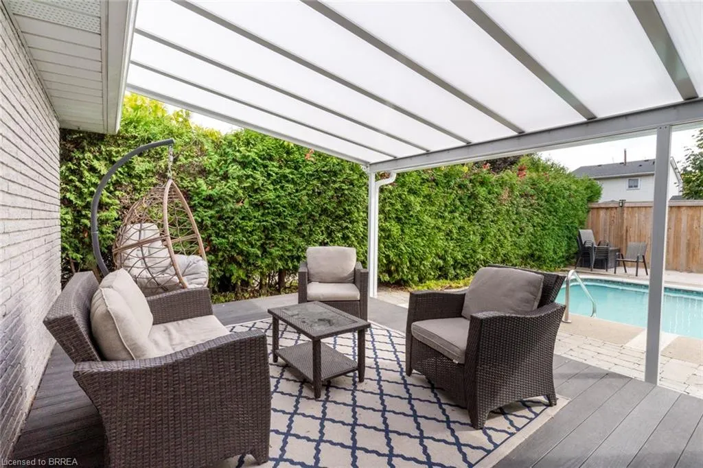 76 Enfield Crescent