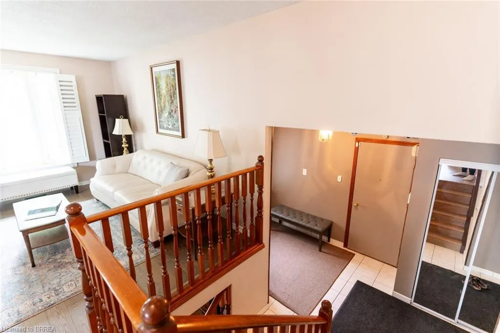 76 Enfield Crescent
