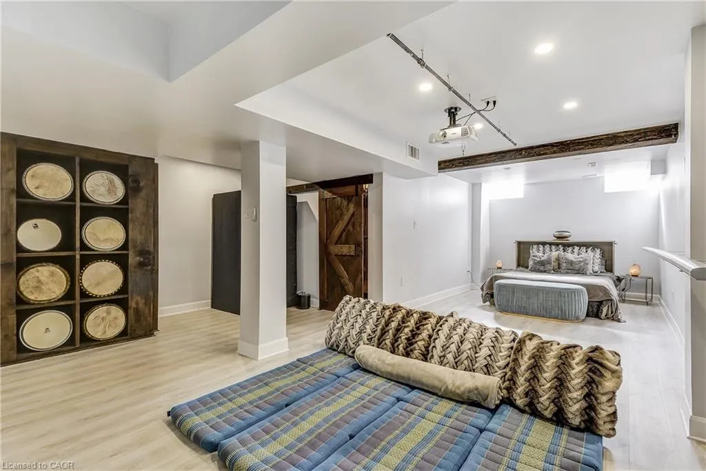 2511 Boros Road, #11