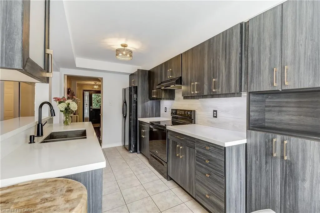 2511 Boros Road, #11