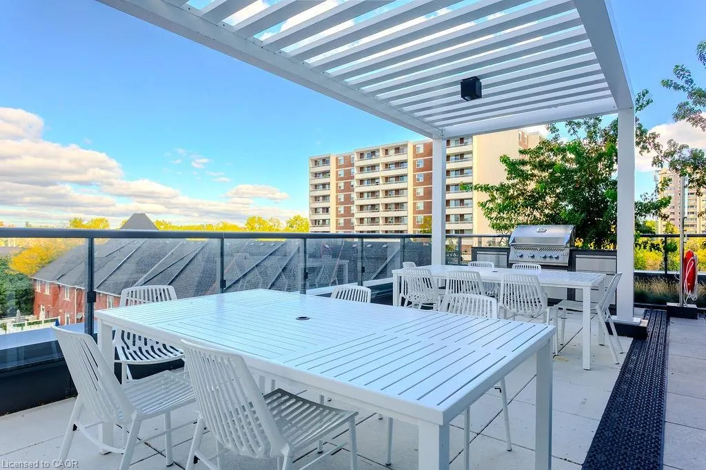 370 Martha Street, #1207