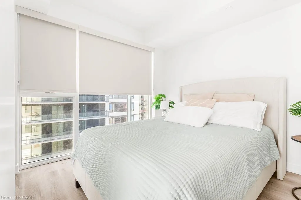 370 Martha Street, #1207